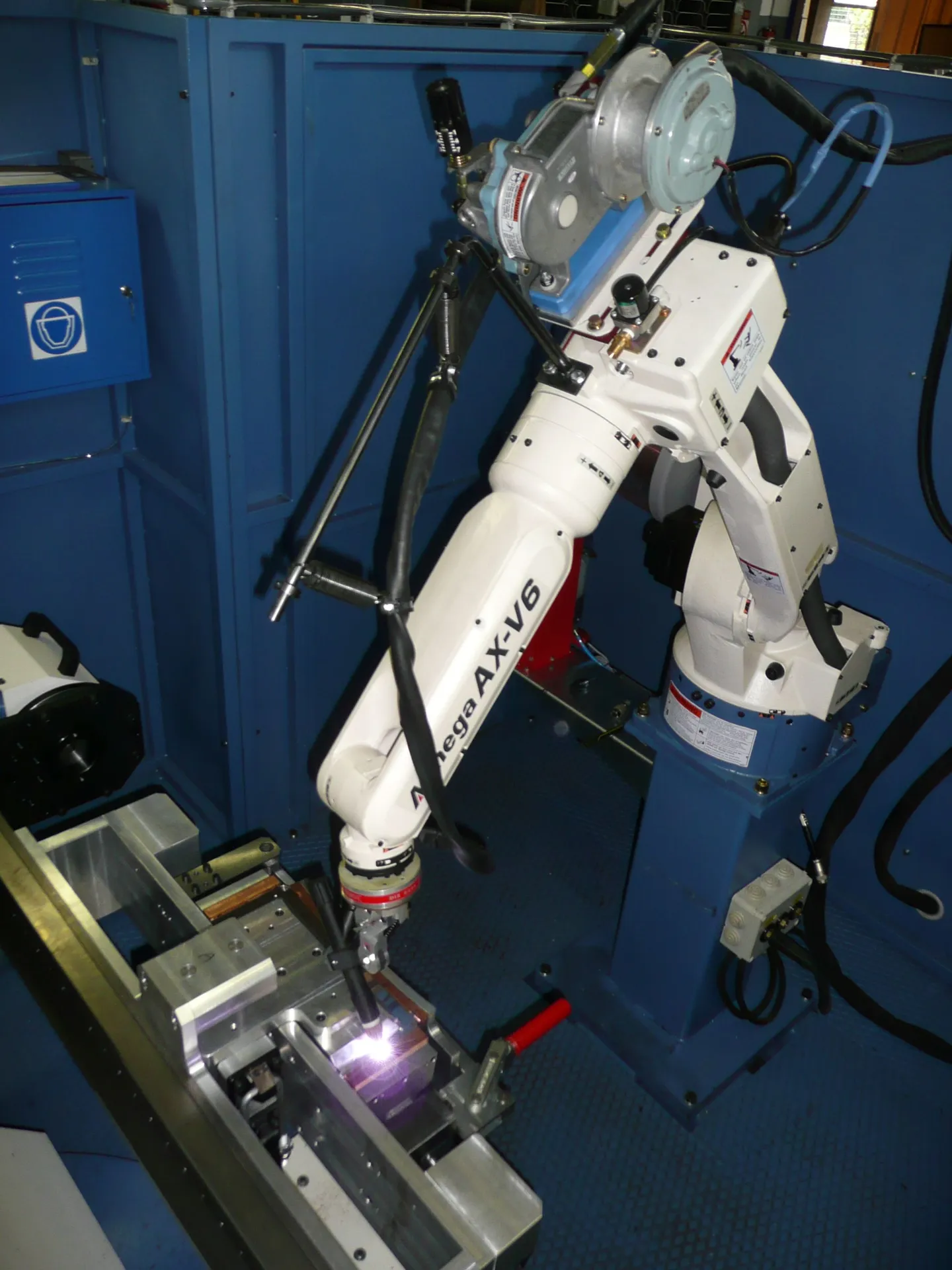Robot di saldatura in lavorazione